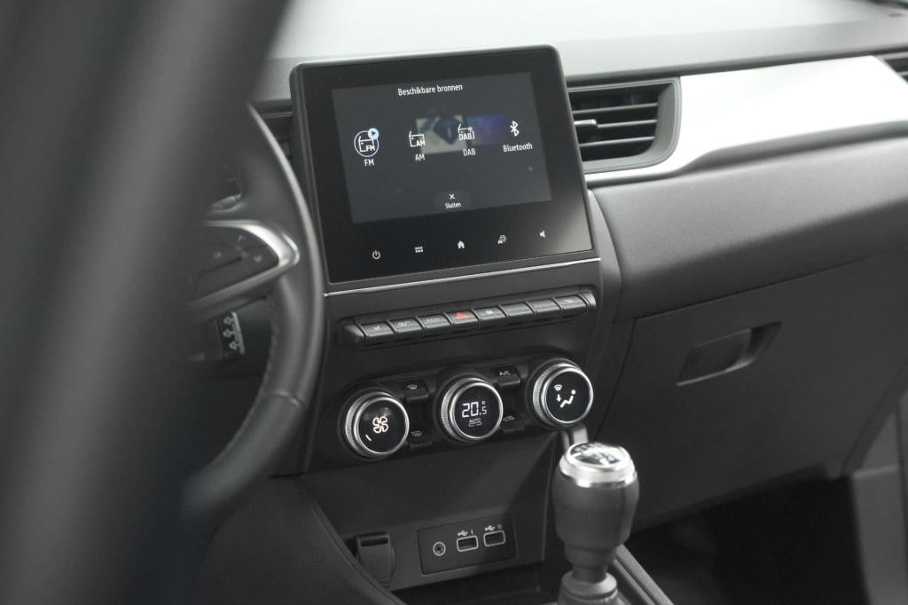 Renault Captur tce 90 evolution | parkeersensoren | apple carplay | climate