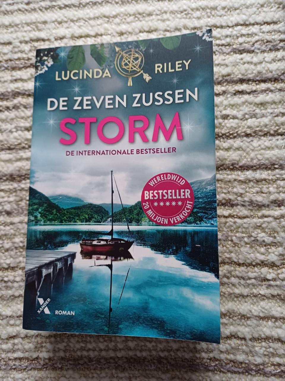 Lucinda Riley Storm