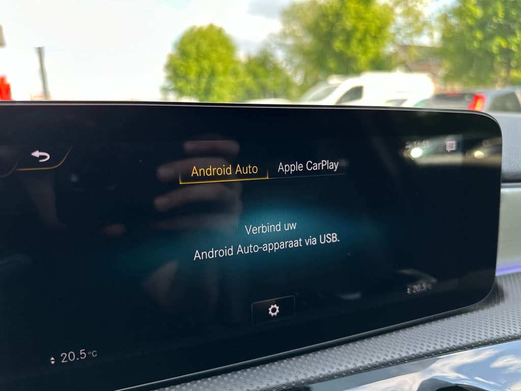 Mercedes-Benz A-Klasse 180 business solution amg // ambiance verlichting //