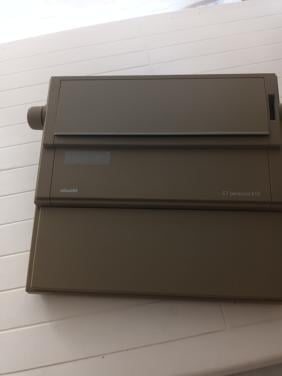Typmachine Olivetti