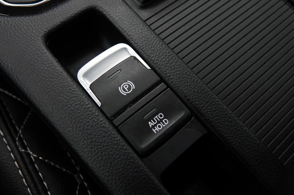 Volkswagen Passat 1.6 tdi | acc | carplay | camera | pdc |