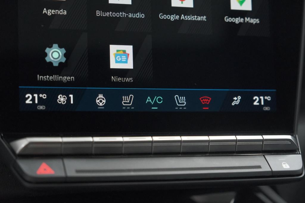 Renault Rafale 1.2 e-tech 4x4 plug-in hybrid 300 atelier alpine | pack ligh