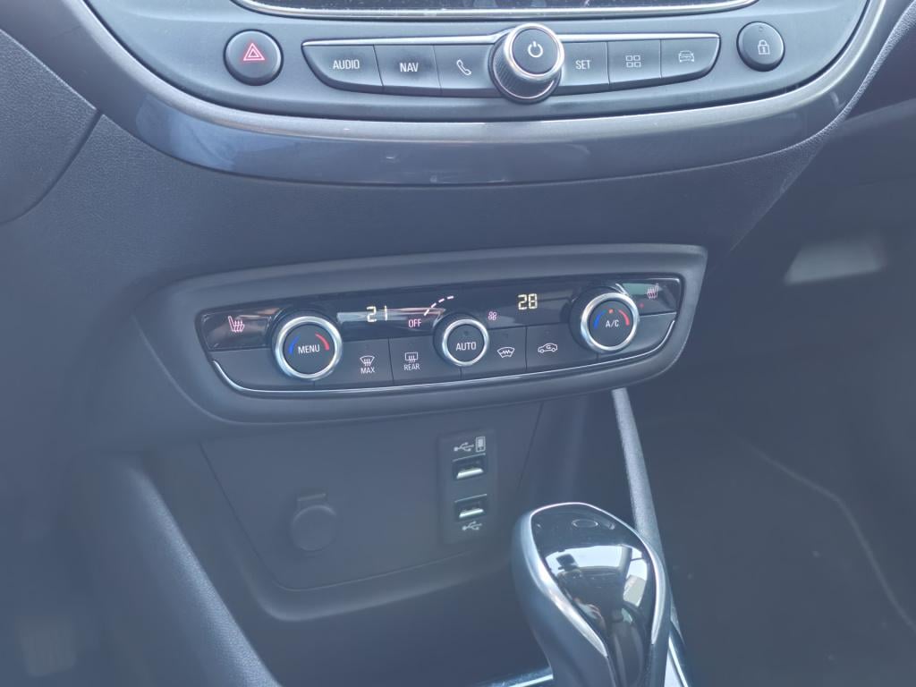 Opel Crossland X 1.2 turbo innovation