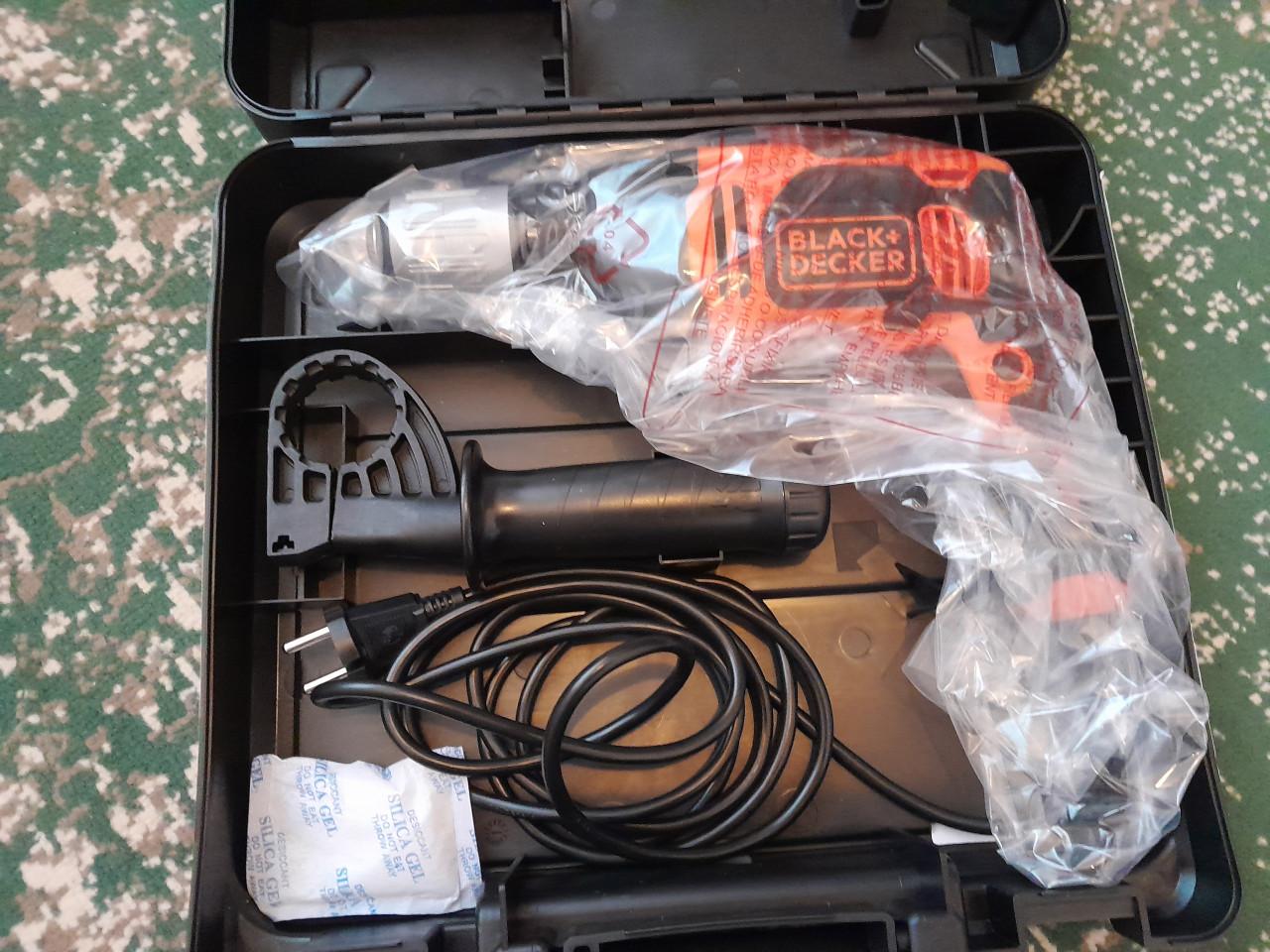 B+D 850W klopboormachine