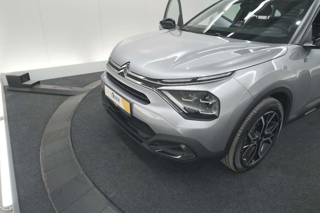 Citroen Ë-c4 feel pack 50 kwh | camera | navigatie | apple carplay | parkee