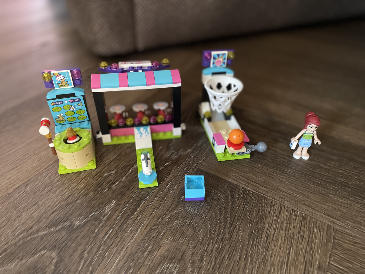 Lego Friends: Pretpark spelletjeshal 41127