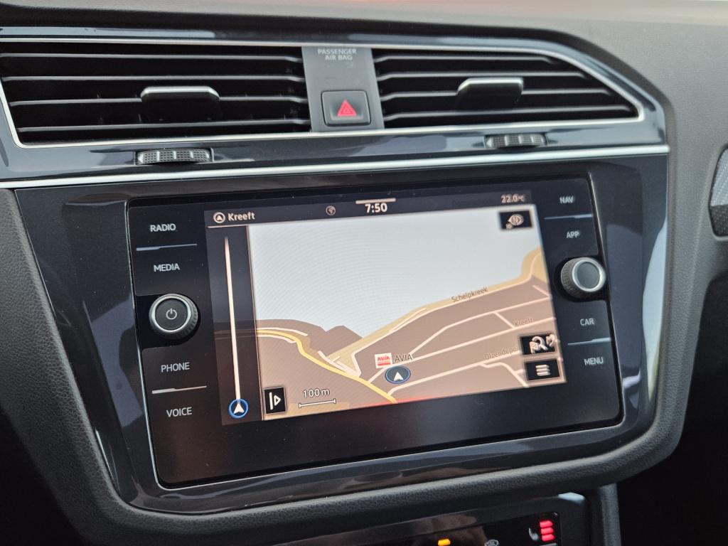 Volkswagen Tiguan 1.5 tsi r-line business+ | pano | elek. trekhaak rijklaar
