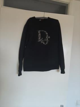 Te koop trui Dior en GUSSI>niet echt<