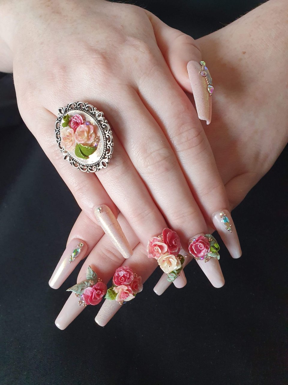 Diverse opleidingen tot nagelstyliste