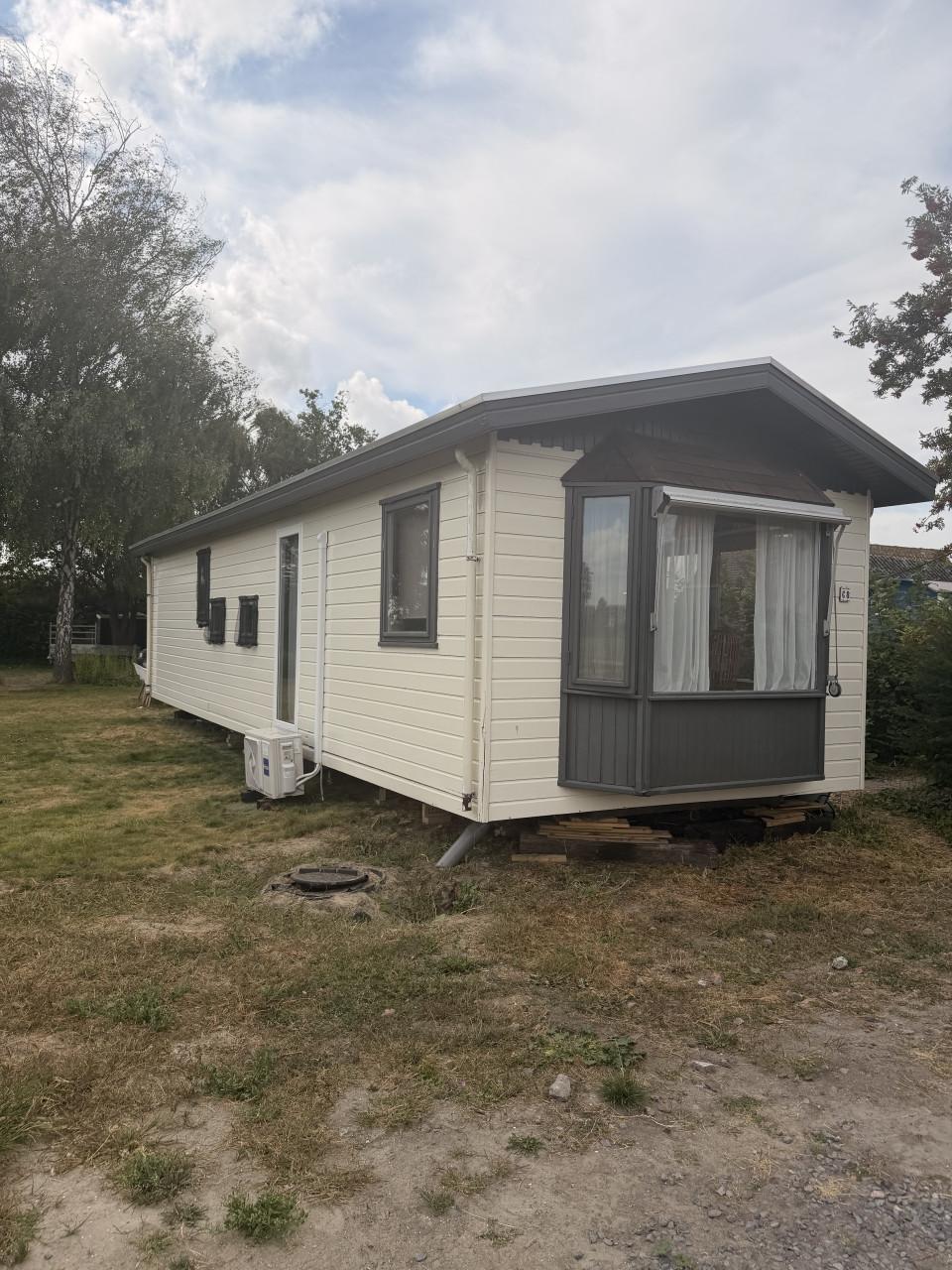 Chalet 42 m2 AIRCO/Dubbele beglazing INSTAPKLAAR