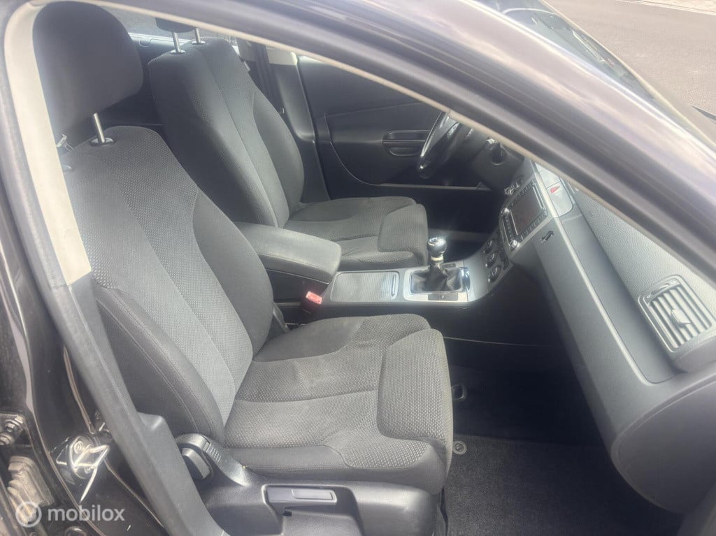 Volkswagen Passat variant 2.0 fsi highline