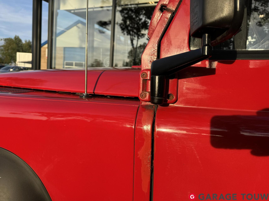 Land Rover Defender 2.5 td5 110" hard top