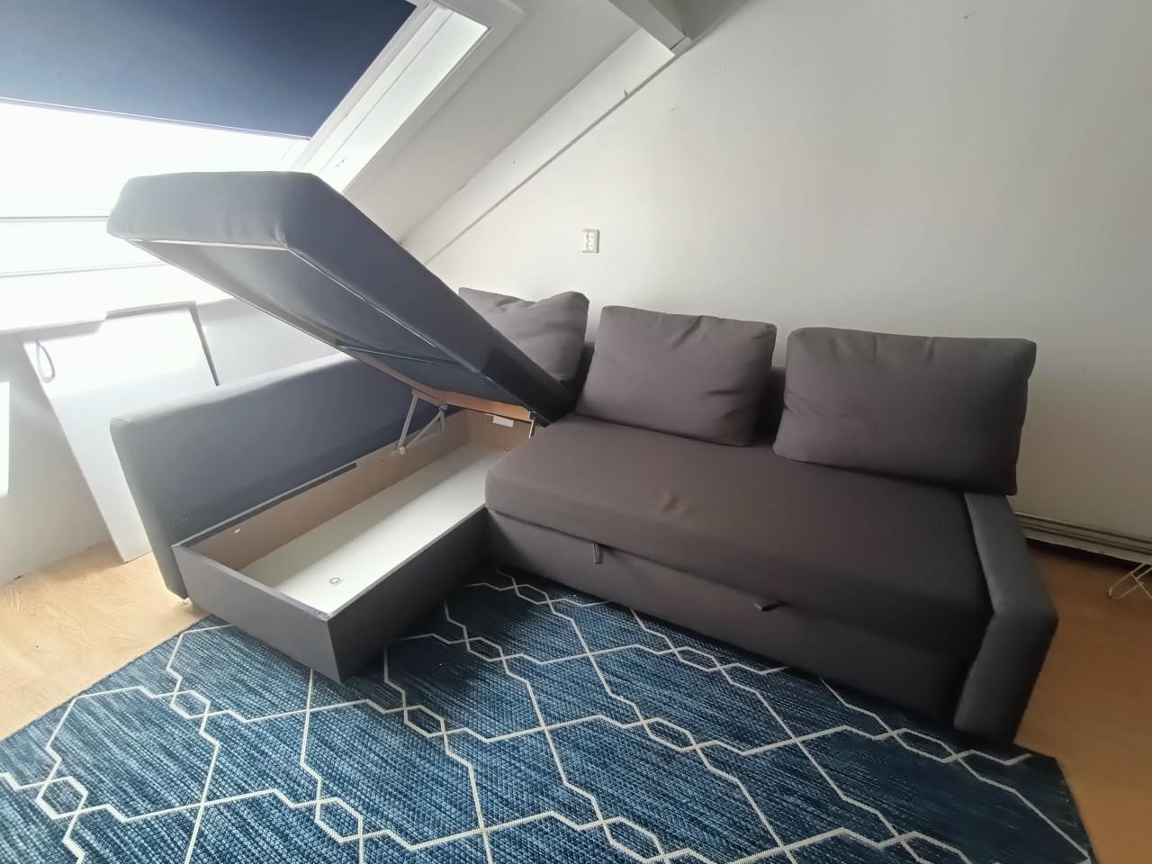 Hoek-slaapbank IKEA- FRIHETEN-SKIFTEBO donkergrijs