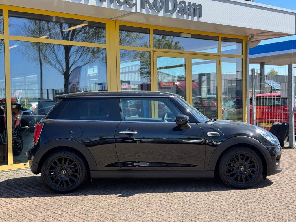 Mini 3-deurs mini 1.5 automaat