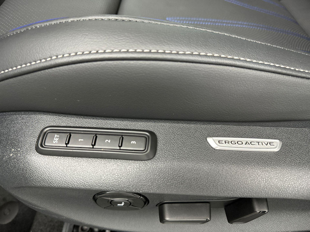Volkswagen Passat variant r-line-edition 1.5 ehybrid 200 kw / 272 pk varian