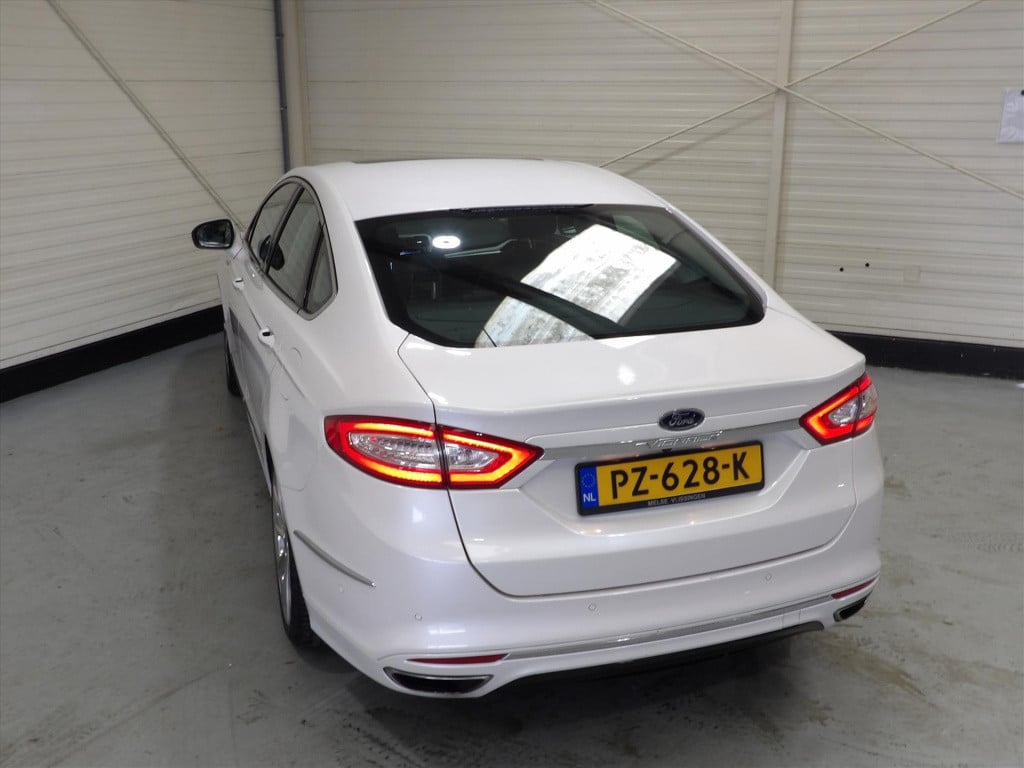 Ford Mondeo vignale 2.0 ecoboost 203pk 5d automaat