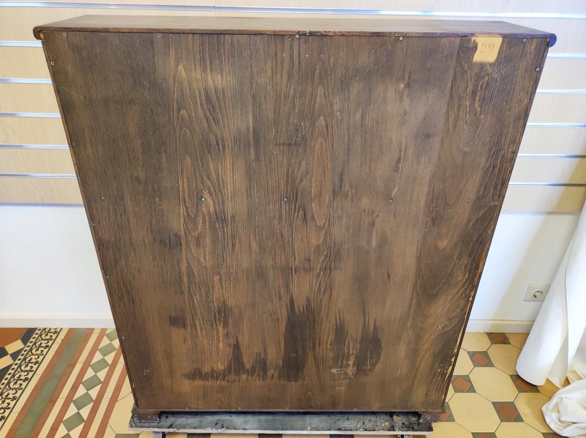 Secretaire