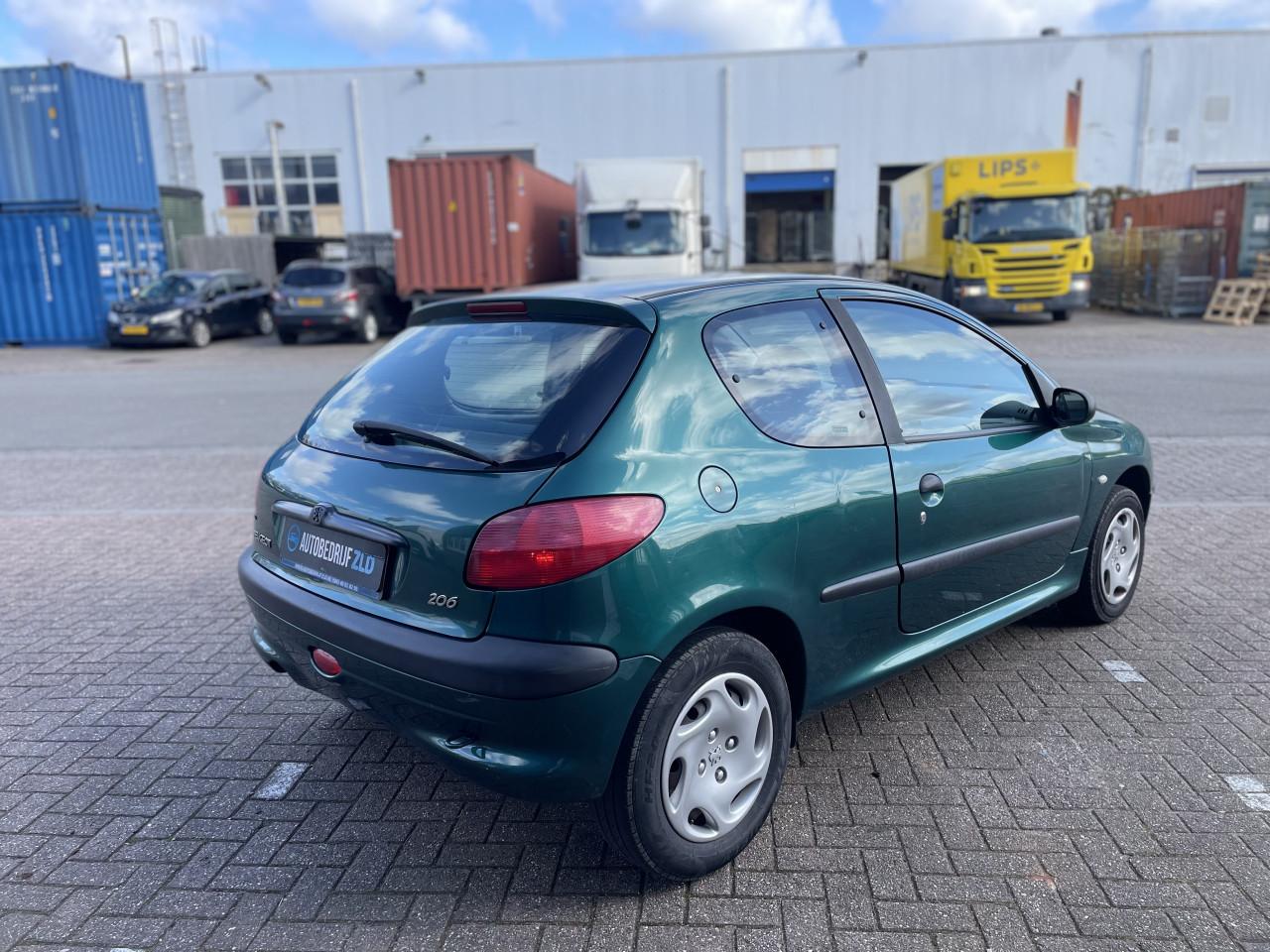 Peugeot 206 1.1 XR/NAP/APK/BLUETOOTH