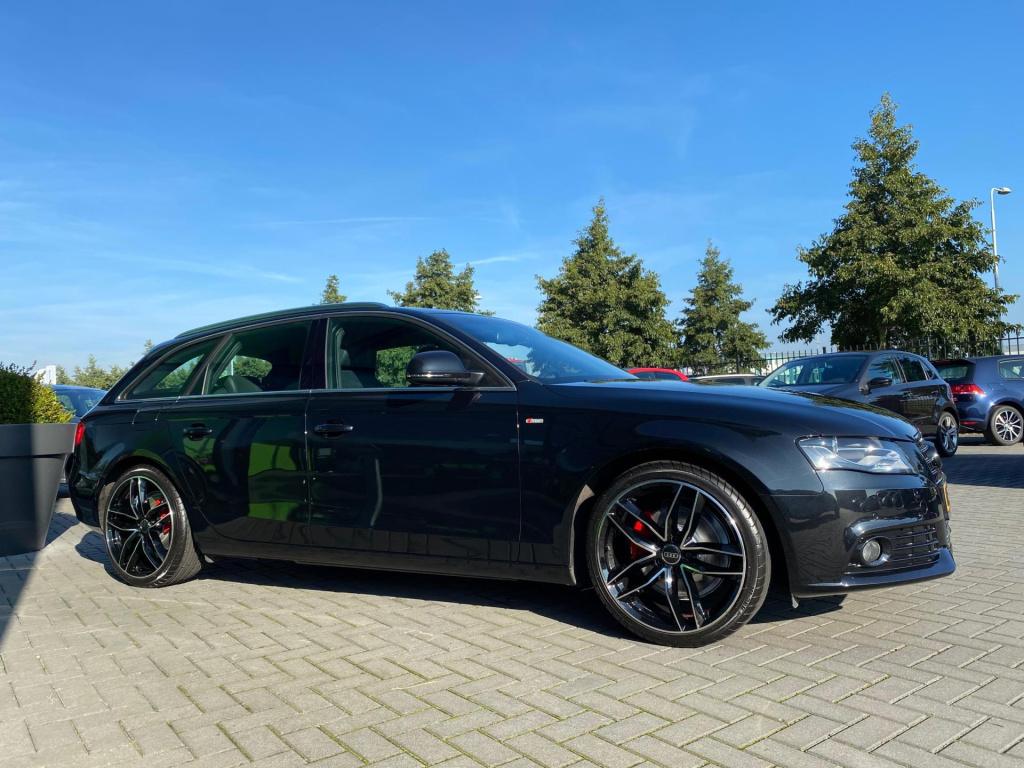 Audi A4 avant 1.8 tfsi pro line s * 2x s-line * 19 inch * mmi plus *