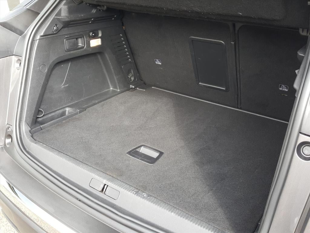 Peugeot 3008 allure 1.2-130pk automaat (eat8) apple carplay & android auto 