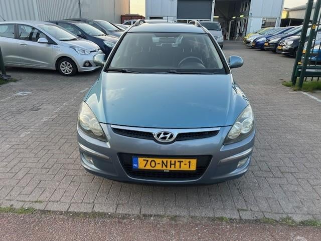 Hyundai I 30 cw 1.6i blue dynamic