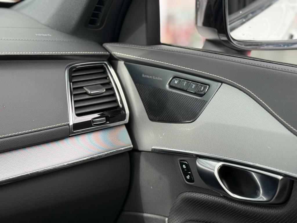 Volvo XC90 t8 390pk recharge r-design| luchtvering| trekhaak| panodak| 360c