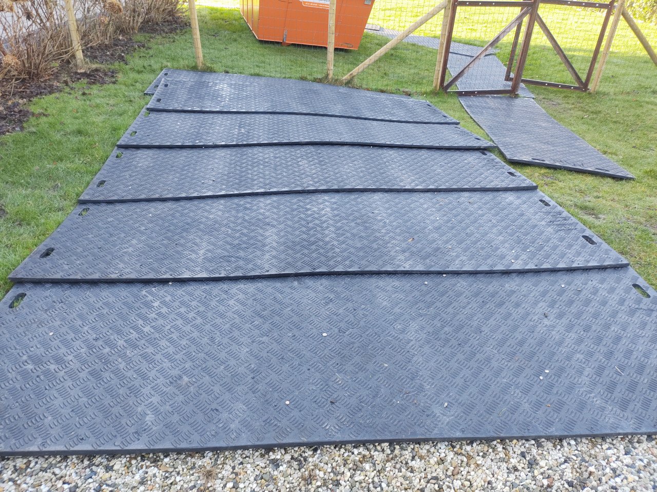 Kunststof rijplaten Te Huur! evt. op locatie geleverd!