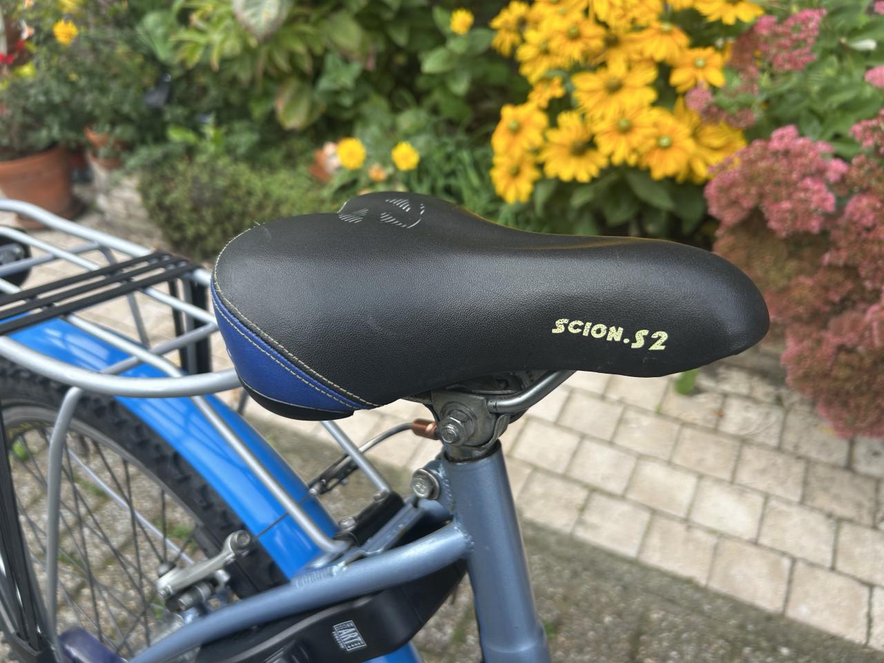 Meisjes fiets Gazelle Cheetah  3 versn velgrem achter rem. In orde gemaakt.