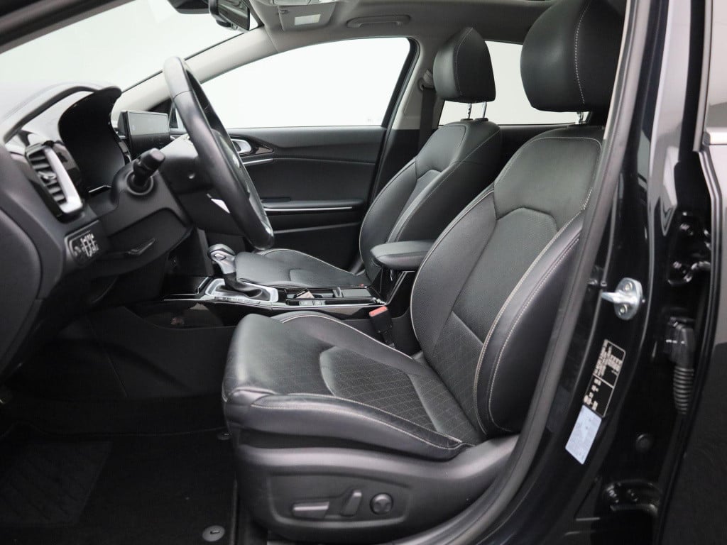 Kia Xceed 1.6 gdi phev executiveline | automaat | panoramadak | navigatie |