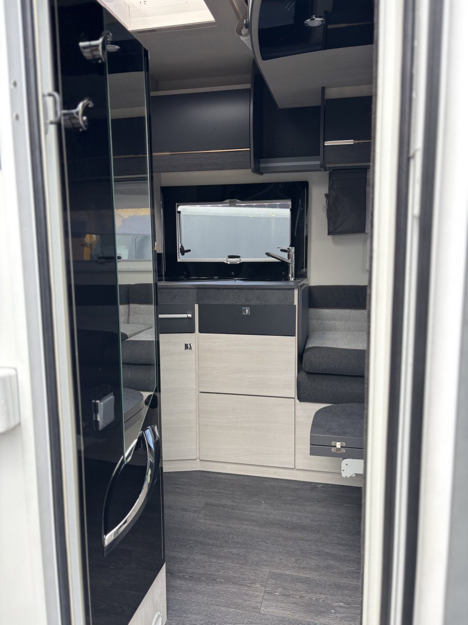 Camper Ford Chausson 768 XLB premium nieuw model