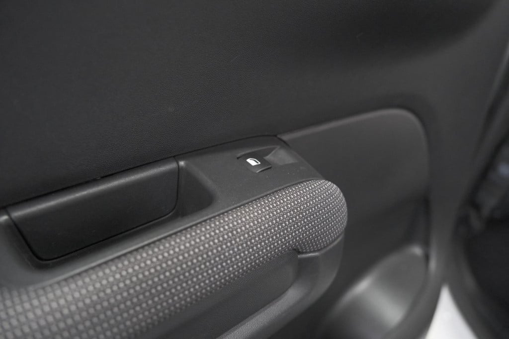 Citroen C3 Aircross puretech 110 feel | navigatie | parkeersensoren | clima