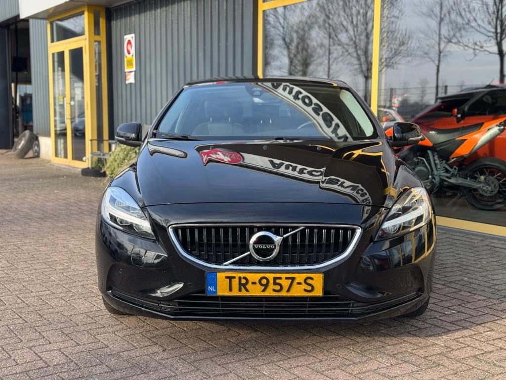 Volvo V40 1.5 t2 edition+