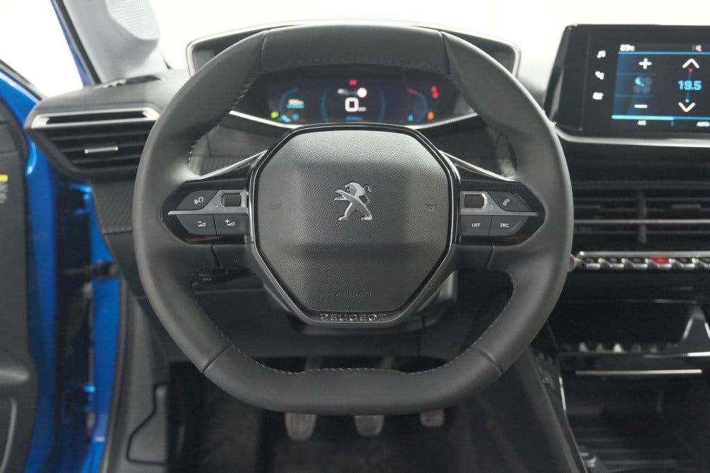 Peugeot 208 puretech 100 allure | adaptieve cruise control | camera | apple