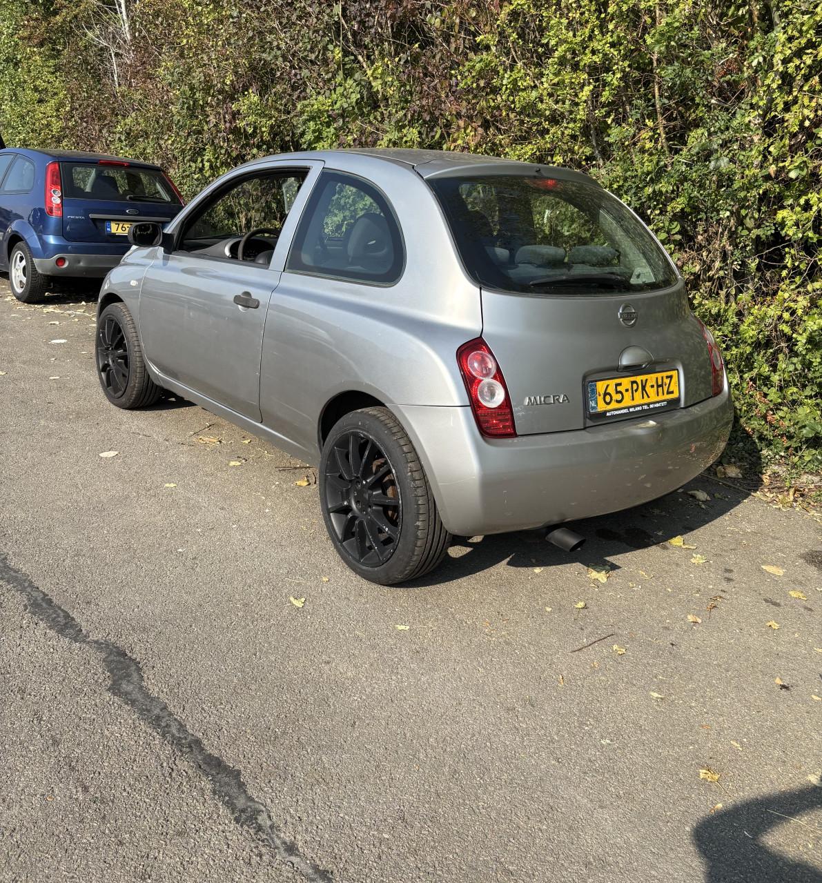 Nissan micra