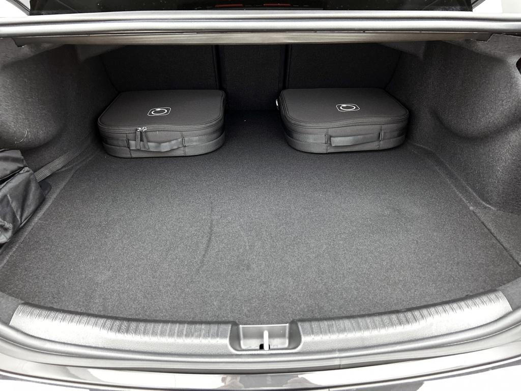 Mercedes-Benz C-Klasse 300 e 140 years edition | amg line premium plus | ni