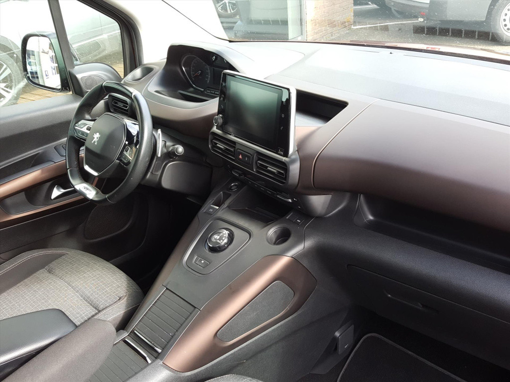 Peugeot Rifter gt-line 1.2 pt-130pk (vol)automaat (eat8) 5-pers. full optio