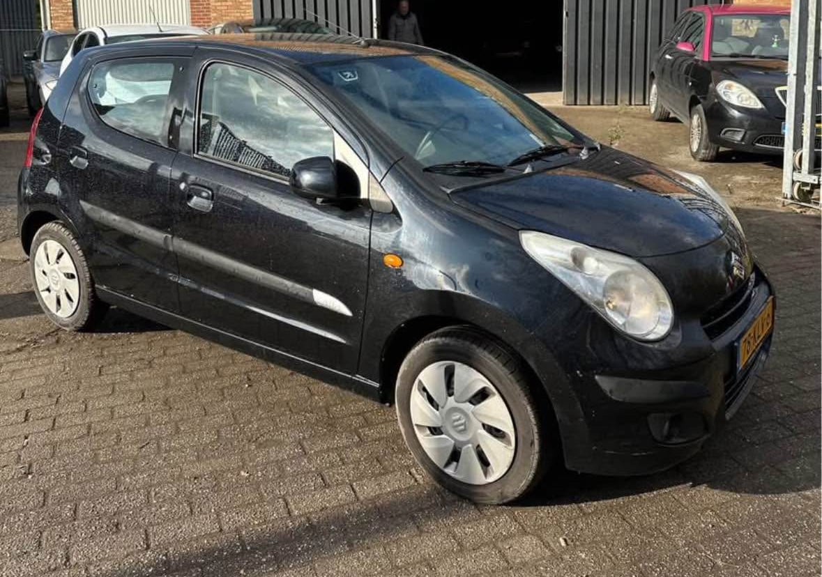 Suzuki Alto 1.0i Airco, Trekhaak 2010
