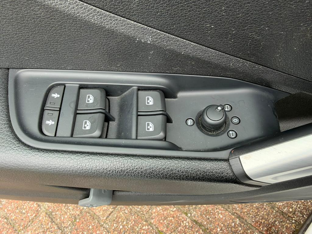 Audi Q2 35 tfsi epic