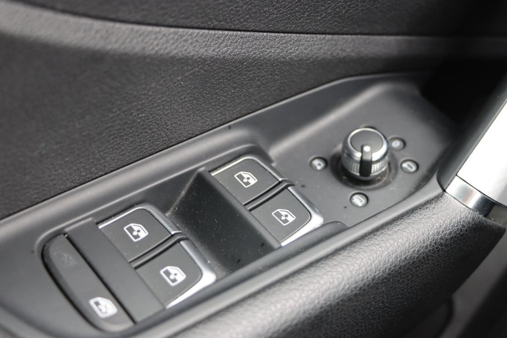 Audi Q2 30 tfsi design pro line plus