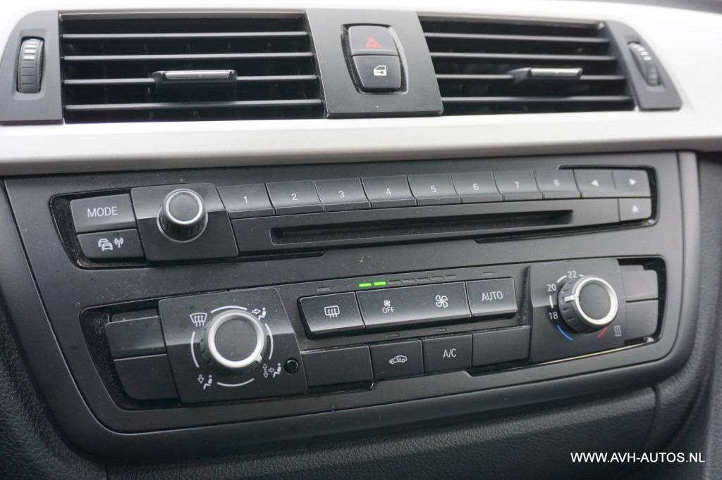 BMW 3-serie touring 318d executive