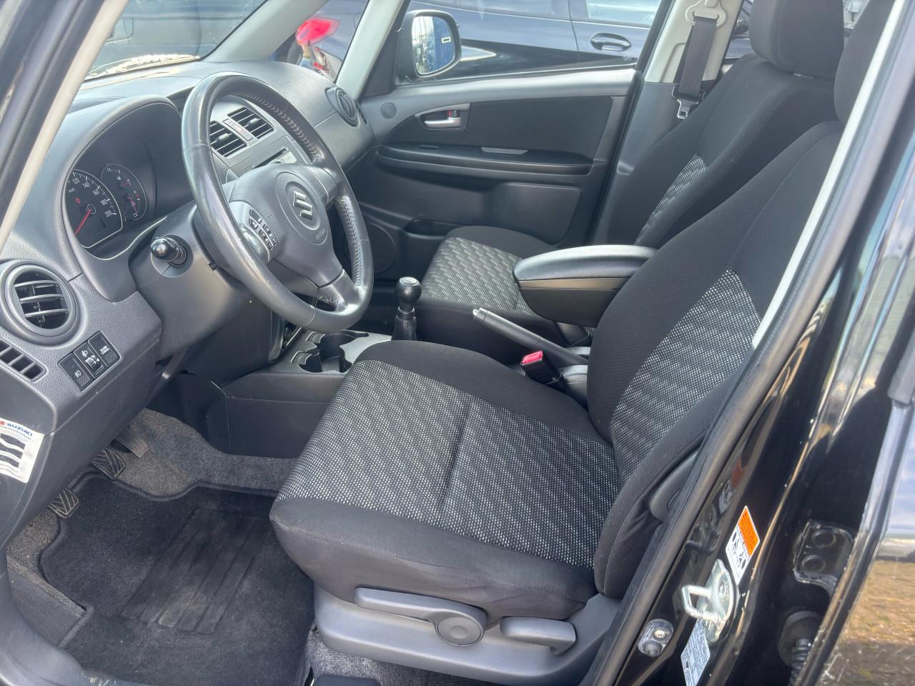 Suzuki SX4 1.6 benzine uit 2008 / 138DKM NAP / AIRCO / 2 SLEUTELS