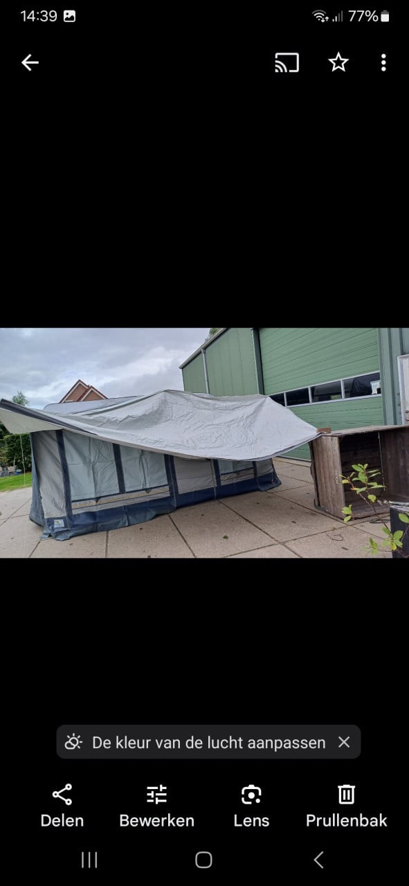 Voortent, luifel en aanbouw