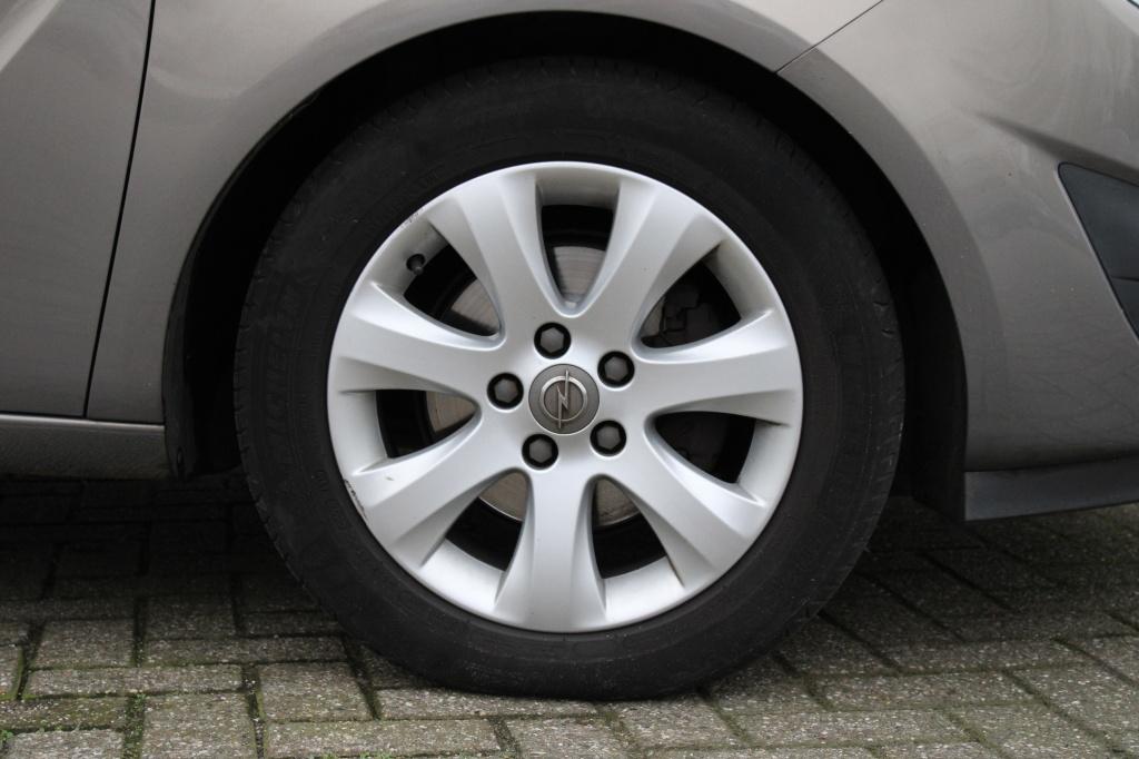 Opel Meriva 1.4 turbo edition