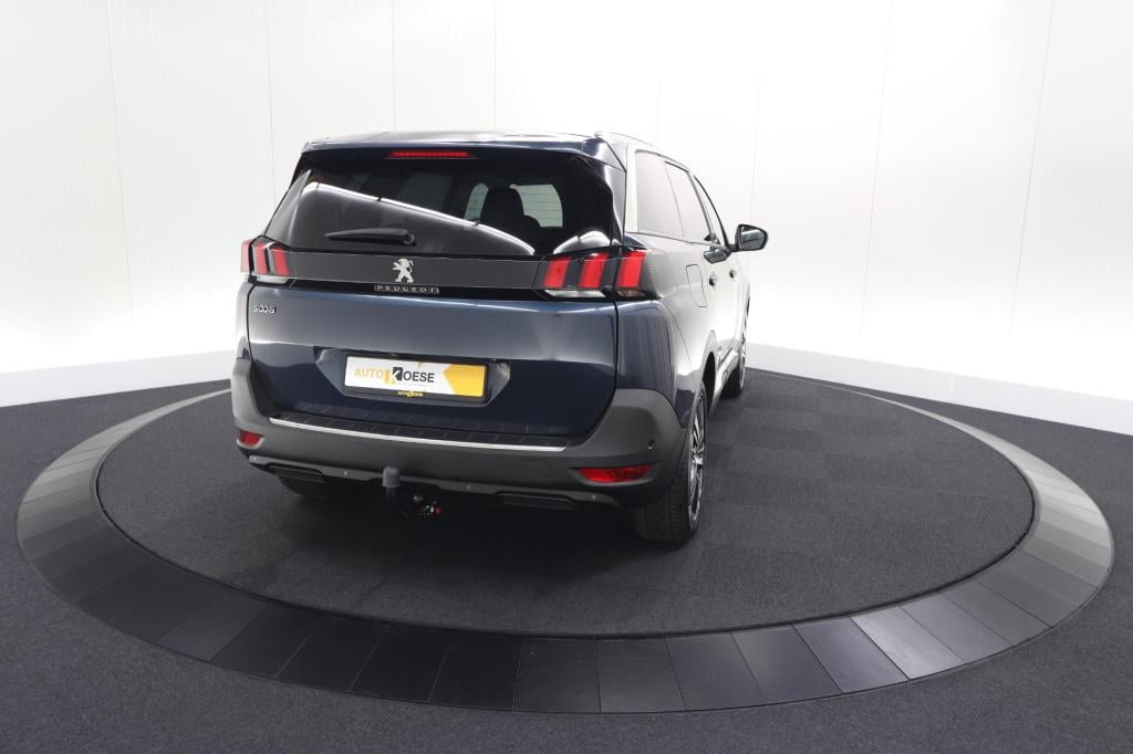 Peugeot 5008 puretech 130 eat8 crossway | trekhaak | camera | navigatie | a
