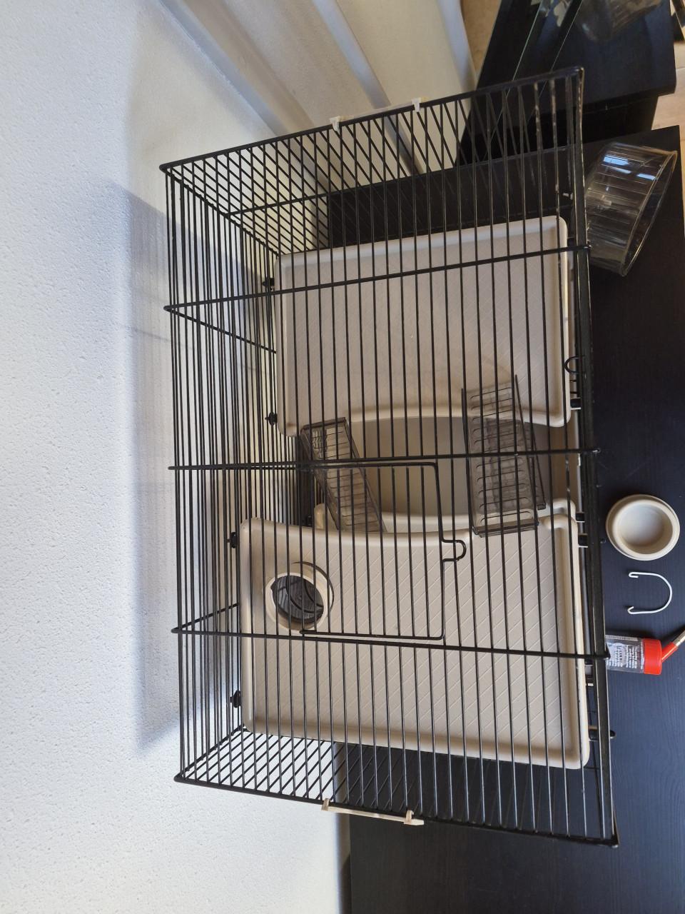 Hamsterkooi met accessoires
