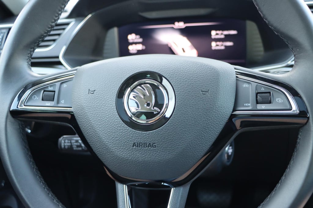 Skoda Superb 1.4 tsi iv business edition