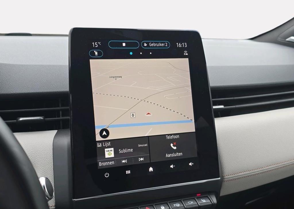 Renault Clio 1.6 e-tech hybrid 140 initiale paris