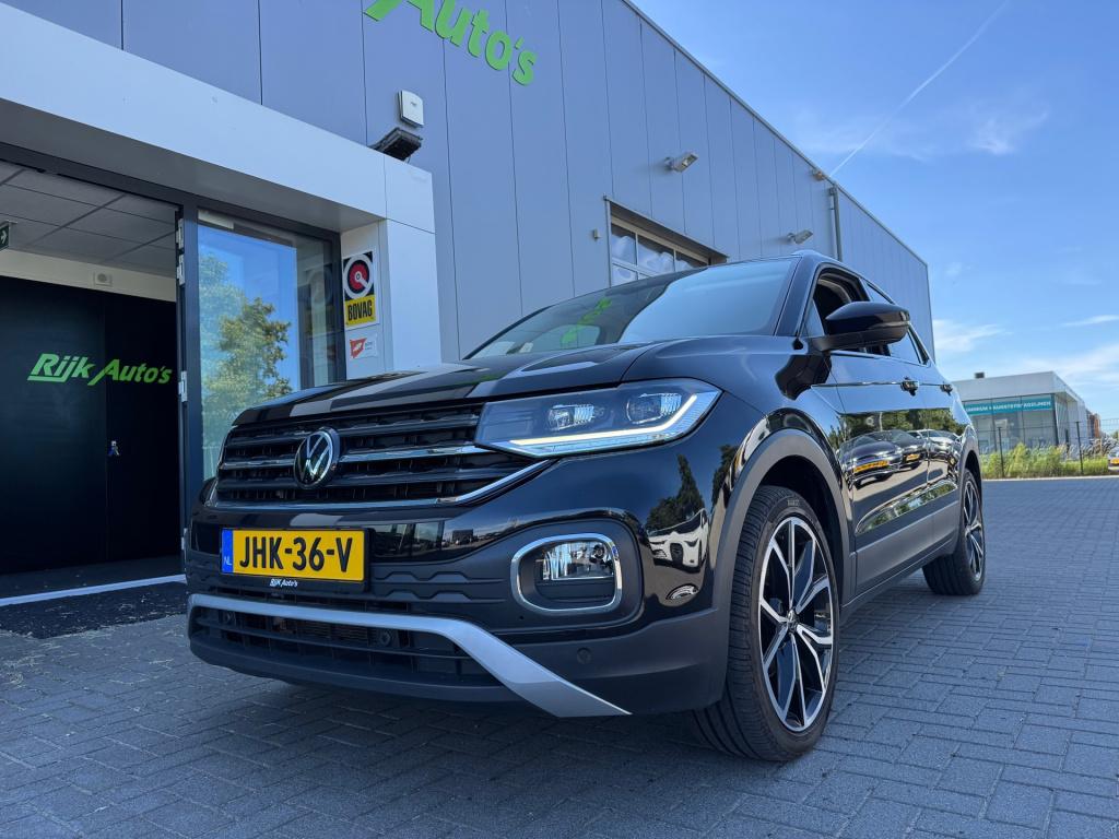 Volkswagen T-cross 1.5 tsi style * 150 pk * camera * stoelverwarming * clim