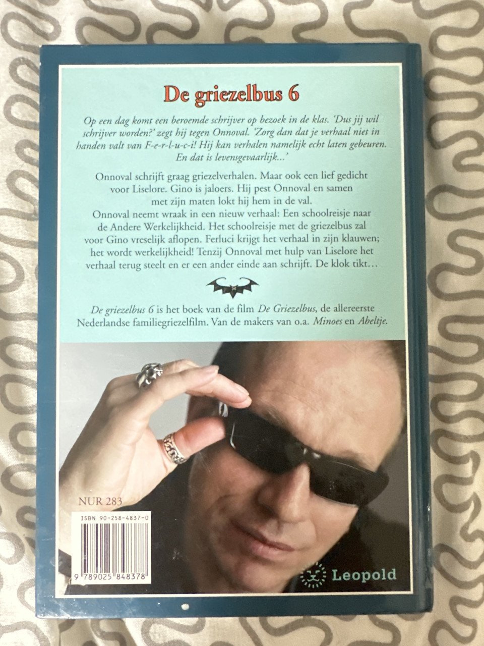Boek De Griezelbus