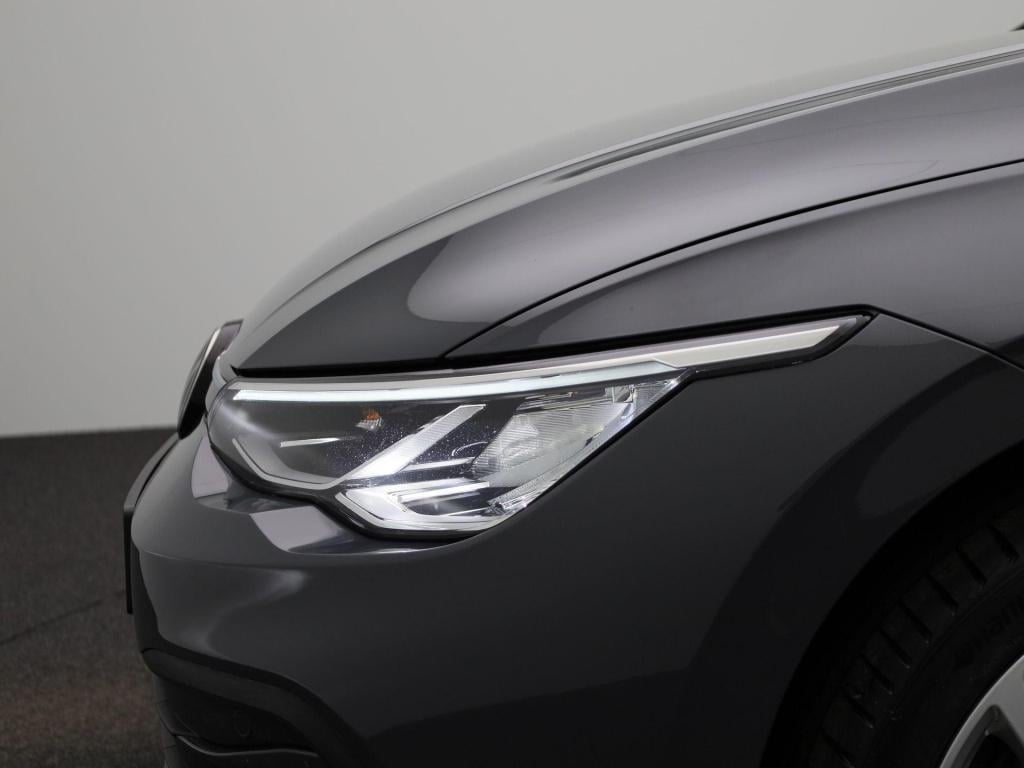 Volkswagen Golf 1.5 tsi life | navigatie | apple carplay / android auto | c